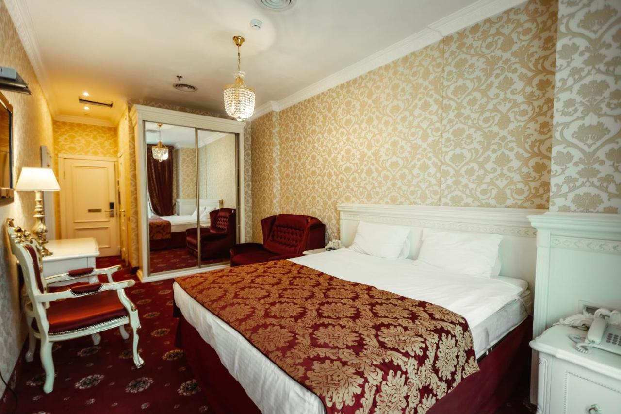 De Paris Hotel Kyiv Exterior photo