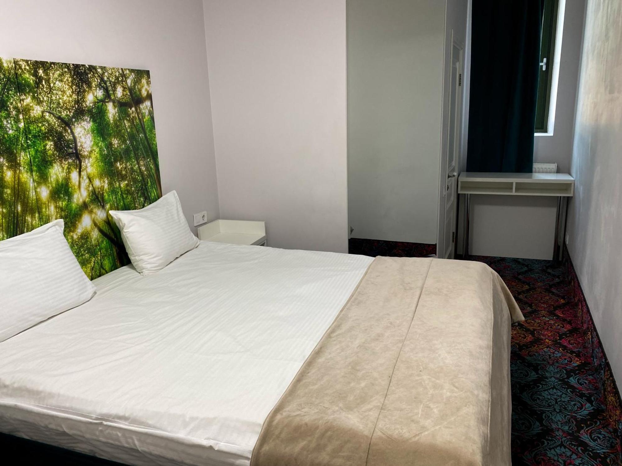 De Paris Hotel Kyiv Room photo