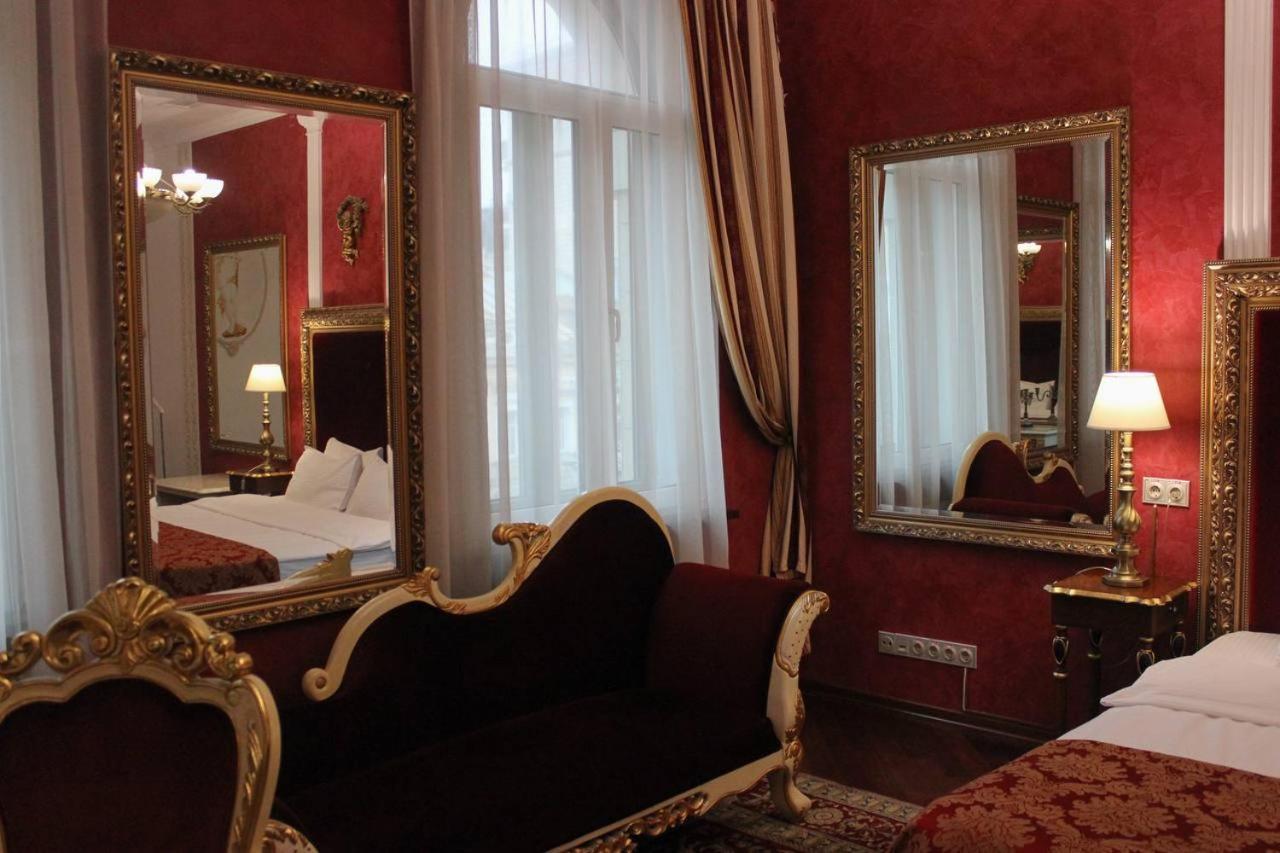 De Paris Hotel Kyiv Room photo